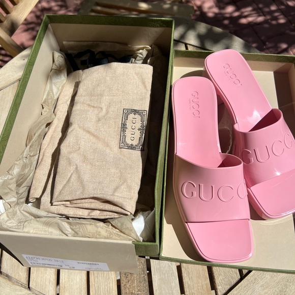 Gucci Rubber Mules Wild Rose (size 38) Never Worn US 8 - Picture 2 of 14